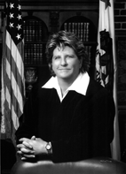 Presiding Judge Laurie Earl Named 2013 Judge of the Year.